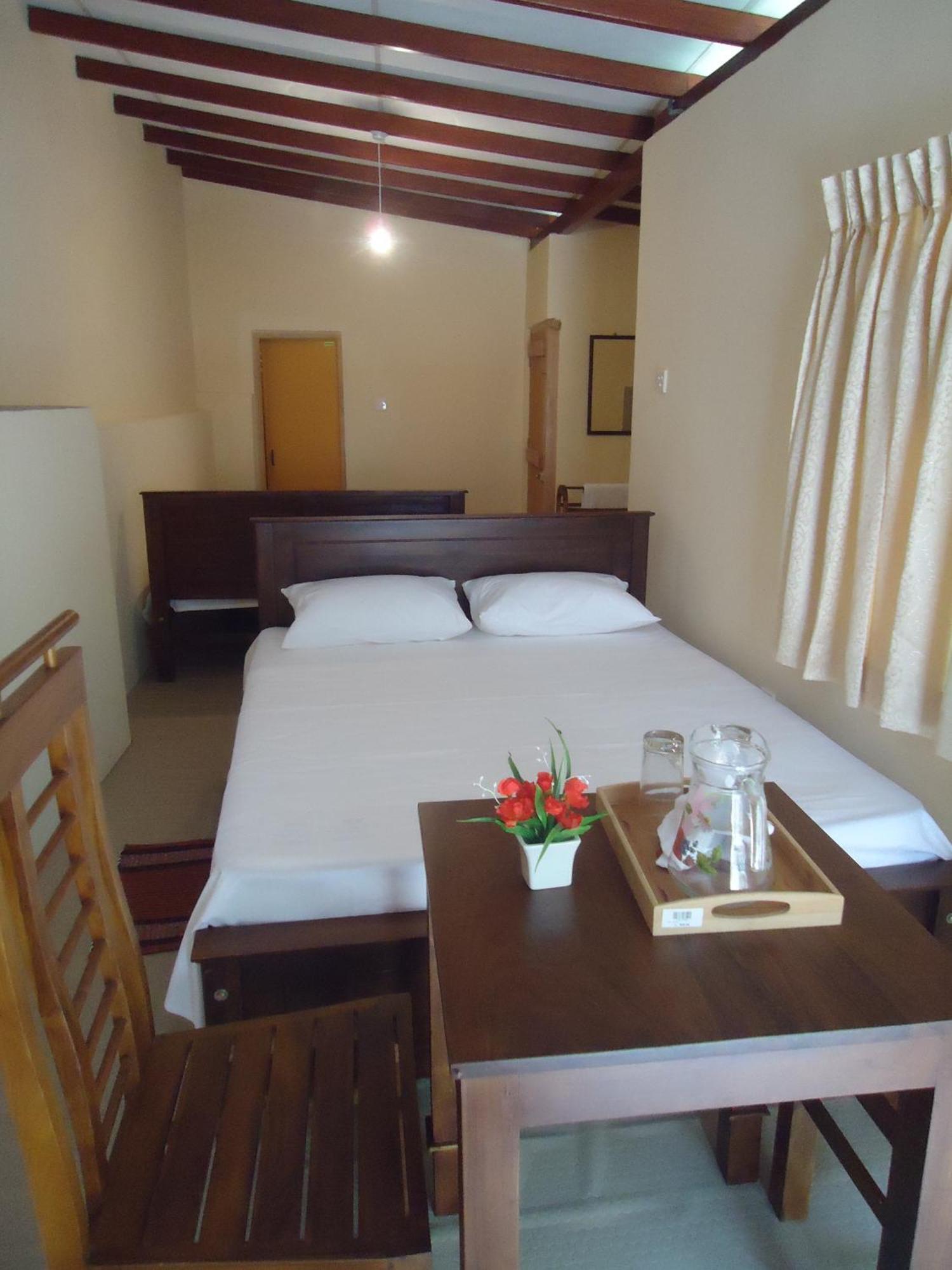 Guest House Кадувела Екстер'єр фото